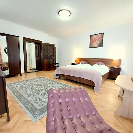 Casa Roth Apartment