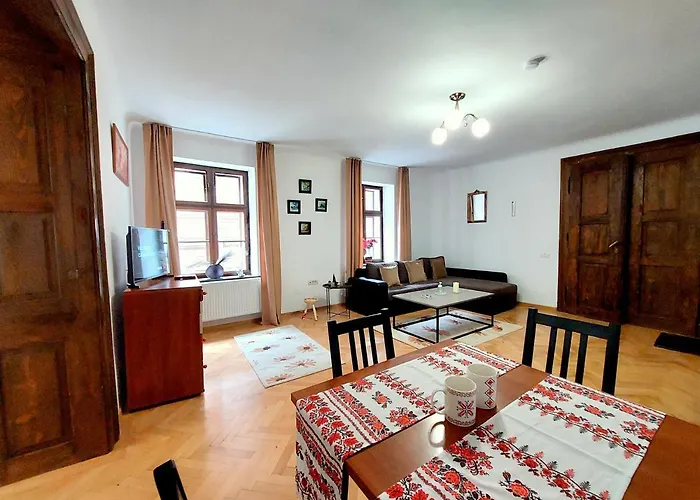 Casa Roth Апартаменти Брашов